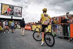 Wielrennen op TV 27 juli 2022 | Gravel en kasseien: wat wil je nog meer op je woensdag?