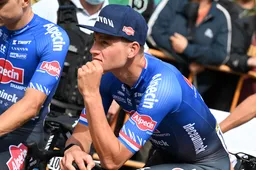 Van der Poel 'gokte' bij beslissende move Van Baarle: 'Ga niet alles terughalen, dat hebben ze nu geleerd'