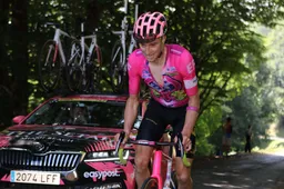 Neilson Powless soleert naar overwinning in GP La Marseillaise, Brent Van Moer derde