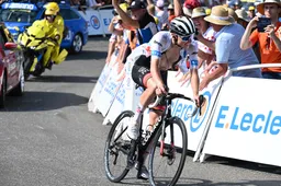 Pogacar verliest episch duel van Vingegaard: 'Geen betere manier om te verliezen'