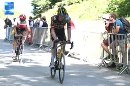 Van Hooydonck toont zich ook in de Pyreneeën van goudwaarde: 'Had niet gezien dat Wout mee was'