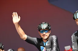 Degenkolb met stomheid geslagen: 'Beangstigend hoe diep Van Aert en Van der Poel gaan'