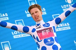 Bergkoning Van den Berg grapt in flashinterview: 'Mijn naam betekent from the mountain'