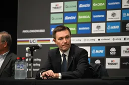 UCI-president geeft geen krimp: 'Degradatie hoort bij sport, je moet de resultaten accepteren'