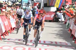 Mas valt aan, maar vecht zich niet los van Evenepoel: 'Zo gaan we het elke dag doen'