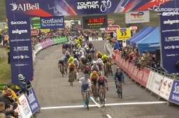 Strong heeft de sterkste sprint in huis in openingsrit Tour of Britain