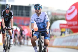 Alex Dowsett: Eén van eerste topsporters met hemofilie die zijn hele jeugd niet aan voetbal mocht doen