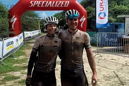 Jakobsen wint duo mountainbikewedstrijd op Curacao met kersverse vrouw Delore