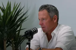 🎥 Armstrong over knuffelende wereldtoppers ('ze wachten verdorie op elkaar') en PTSS na dopingbekentenis