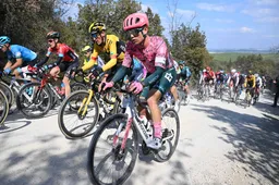 Van den Berg had een zware koers nodig om kans te maken op de ritzege: 'Dan zouden de echte sprinters er niet meer bijzitten'