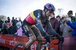 Van Aert slaat BK cross over in dienst van WK: 'Lange training plannen zodat ik niet hoef te kijken'