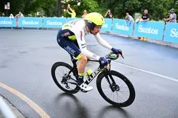 Deelnemers Tour Down Under 2023 | Acht opgaves in laatste etappe, 121 renners halen de finish