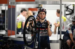 Na DSM en Jumbo-Visma is ook Quick Step mannetje kwijt in Australië: James Knox gediskwalificeerd