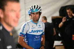 Jayco AlUla gaat vol voor dagsucces met Matthews in Giro, Dunbar jaagt goed klassement na