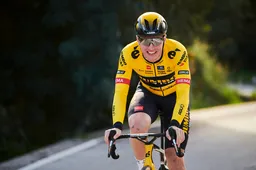 Jumbo-Visma noemt Kooij 'wonderbaarlijk', maar ook Van Aert krijgt lof: 'Was een beetje een try-out'