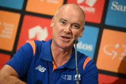 Koersdirecteur O'Grady reageert op zware val na last-minute aanpassing parcours: 'Was op die manier veiliger'