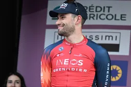 INEOS Grenadiers all-in voor Ganna in Parijs-Roubaix, Kwiatkowski ontbreekt, Sheffield wel van de partij