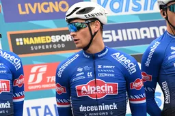 Van der Poel eerlijk na tegenvallende rit Tirreno-Adriatico: 'Ik voelde mij niet goed'