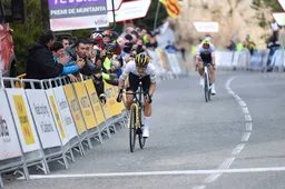Roglic slaat terug en kraakt nu Evenepoel in beklijvend gevecht in Catalonië, Almeida doet goede zaak