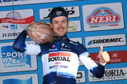 'TGV' Cavagna raast als vanouds in Coppi e Bartali: 'Ik volgde mijn instinct'