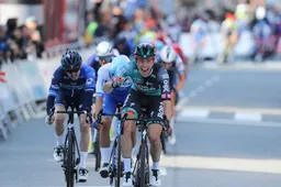 Schelling neemt met 'gek gevoel' afscheid van BORA-hansgrohe (en schaterlacht bij vraag over Roglic)