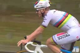 IJzersterke Evenepoel (met witte broek) klopt Bilbao in Clasica San Sebastián, Vlasov vervolledigt podium