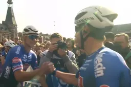 Philipsen helpt Van der Poel aan overwinning en klopt Van Aert in strijd om plaats twee: 'Kan niet veel beter'