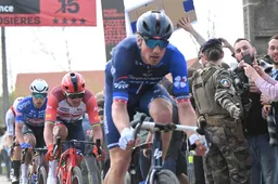 Pedersen zet ambities kracht bij met rondje Poggio, Küng kiest voor exact hetzelfde programma als in 2023