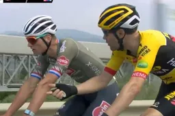 Dumoulin ziet 'bepaald talent' bij Van der Poel: 'Dat laat zich moeilijk in woorden uitleggen'