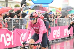 Thomas ziet 'geheime wapen' Geoghegan Hart uitvallen: 'Ik deed steeds de interviews'