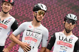 Almeida verwacht geen initiatief van INEOS: 'Zal van ons of Jumbo-Visma moeten komen'