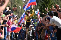 Hessmann en Jumbo-Visma-collega's leefden op hoogte mee met Vingegaard: 'Leukste kamp van het jaar!'