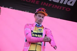 Interview | Jumbo-Visma-ploegleiders Reef en Engels snel van roze wolk af: 'Direct na Giro weer begonnen'