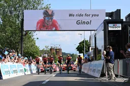 📸 Foto's van een gitzwarte dag in Zwitserland: Emotioneel en tegelijk prachtig eerbetoon aan Gino-Mäder