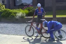 Lekke band doet Van der Poel de das om in Dwars door het Hageland, Tiller wint gravelgevecht