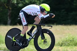 Alec Segaert verbijsterd na tweede plek achter Van Aert, Herregodts ondanks een 'bang hartje' derde