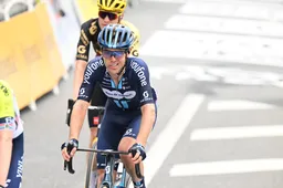 Putsch Hindley is 'inspiratie' voor Bardet: 'Moeten ook tijd pakken, want staan met veel dicht bij elkaar'