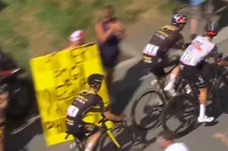 🎥 Van Aert komt nog eens terug op tik tegen Majka: 'Was eerst kwaad op mezelf'