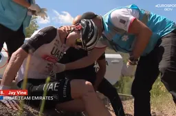 Jay Vine lucht zijn hart na nieuwe zware val: 'Dit is een grote klap voor mijn moraal'