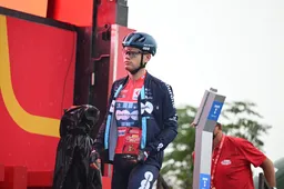 dsm-firmenich raakt toptalent Lorenzo Milesi kwijt: rode truidrager tekent bij Movistar