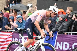 Waarom geen Kooij en Arensman naast Van der Poel? Dit zegt Koos Moerenhout over de selectie voor de Spelen
