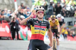 Bruyneel mengt zich in discussie: 'Renners die geen deel willen zijn van fusie, zijn vrij om te gaan'