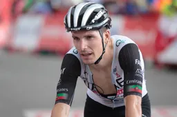 Almeida hoopt in 2024 Tourdebuut te maken: 'Giro begint een beetje een herhaling van zetten te worden'