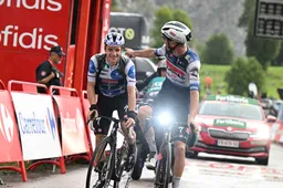 Evenepoel komt bijna als laatste over de meet in Bejes: 'Wilde Jumbo-Visma tonen dat ik niet gelogen heb'