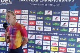 Wiebes kwam in slotfase EK gravel in een groep met heren terecht: 'Wist dat we daar rekening mee moesten houden'