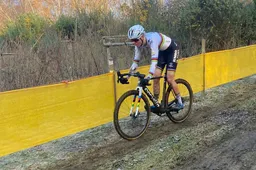 Kiele-kiele voor Van Empel! Wereldkampioene blijft foutloos, maar hoefde er niet eerder zo hard voor te werken