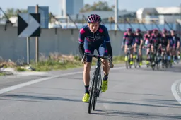 De SEG Racing-jaren van Ide Schelling: ook met geverfde snor en rare brilletjes werd altijd gepresteerd