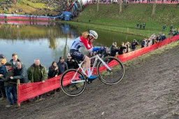 Pieterse kent geweldige kerstperiode en kraakt 'Van Empel'-code nog maar eens: 'Ben nooit weggeweest'