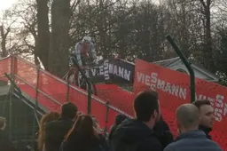 Van der Poel geeft met nieuw machtsvertoon signaal af aan Van Aert en Pidcock: 'Weet dat ik nog beter kan'