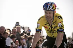 Oersterke Van Aert doet vertrouwen op met machtige benen: 'Dat was minder dan ik had verwacht'